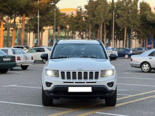 Jeep Compass 2014, 200,000 km - 2.4 l - Sumqayıt