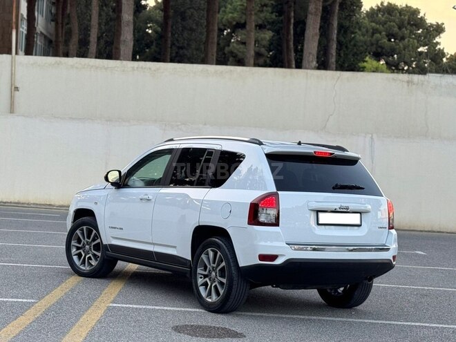 Jeep Compass 2014, 200,000 km - 2.4 l - Sumqayıt