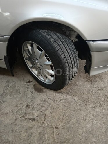 Mercedes C 180 1998, 450,000 km - 1.8 л - Tovuz