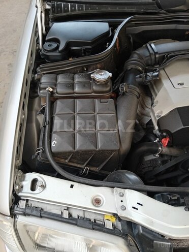 Mercedes C 180 1998, 450,000 km - 1.8 л - Tovuz