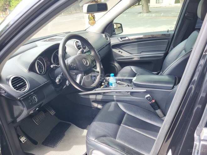 Mercedes GL 350 4MATIC 2009, 397,000 km - 3.0 l - Mingəçevir