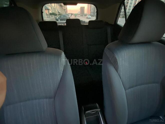 Toyota Auris 2009, 295,000 km - 1.4 л - Bakı