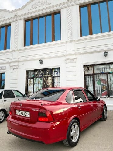 Opel Vectra 2000, 300,000 km - 2.0 l - Bakı