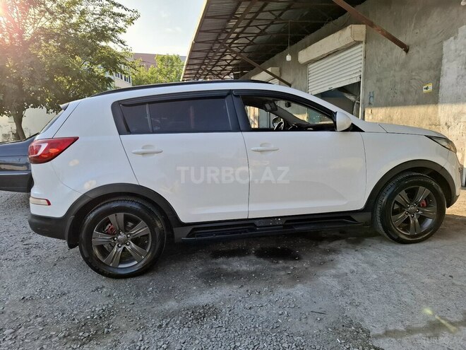 Kia Sportage 2012, 350,000 km - 2.0 l - Göyçay