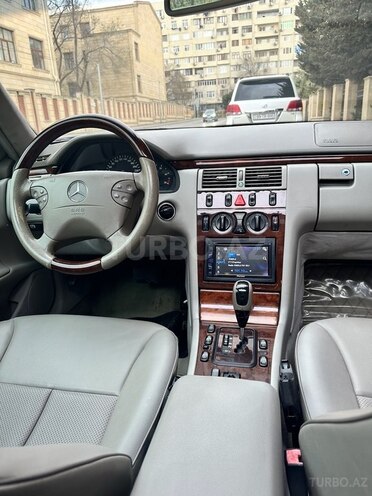 Mercedes E 270 2001, 336,466 km - 2.7 l - Bakı