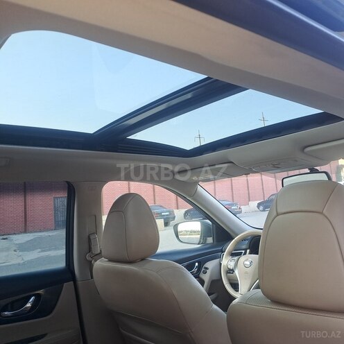 Nissan X-Trail 2014, 250,000 km - 2.5 l - Bakı