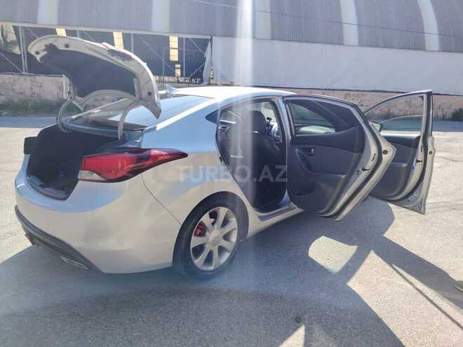 Hyundai Elantra 2011, 290,000 km - 1.8 l - Bakı