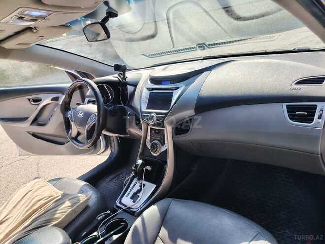 Hyundai Elantra 2011, 290,000 km - 1.8 l - Bakı