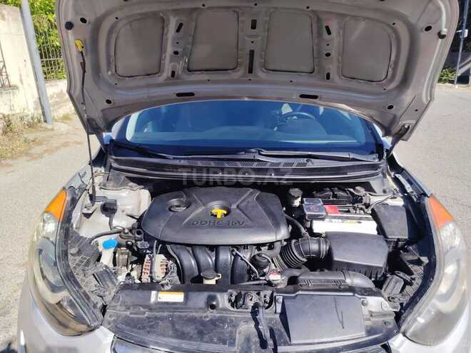 Hyundai Elantra 2011, 290,000 km - 1.8 l - Bakı