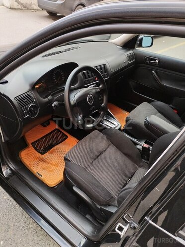 Volkswagen Golf 1999, 297,000 km - 2.0 l - Bakı