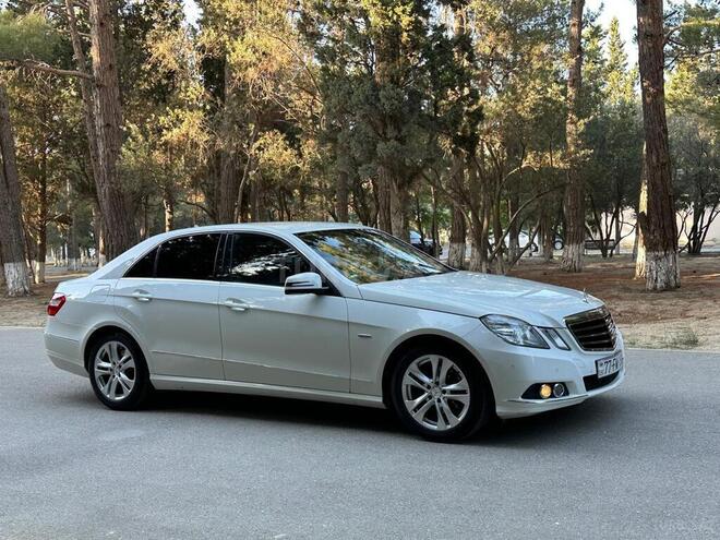 Mercedes E 220 d 2011, 241,000 km - 2.2 l - Sumqayıt