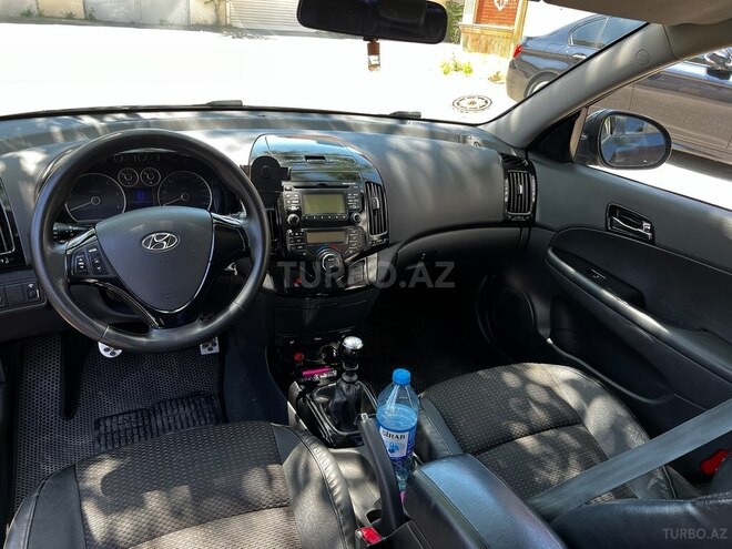 Hyundai i30 2007, 100,000 km - 1.6 л - Bakı