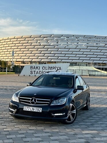 Mercedes C 250 2014, 221,000 km - 1.8 л - Bakı
