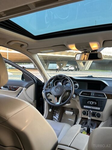 Mercedes C 250 2014, 221,000 km - 1.8 л - Bakı