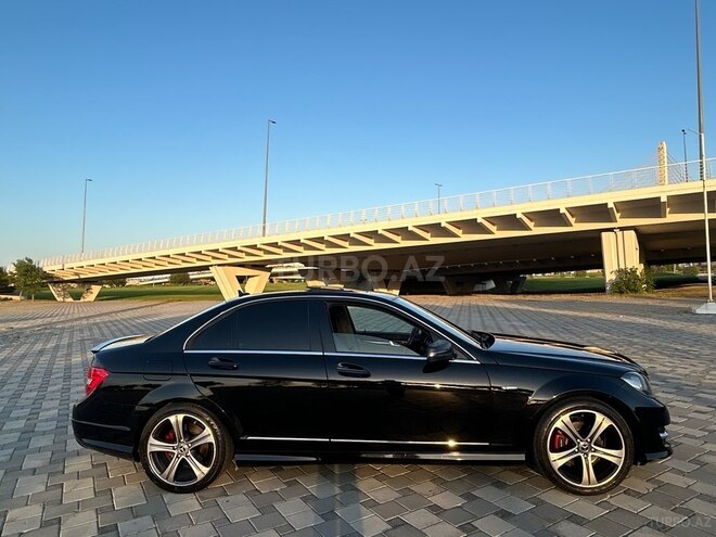 Mercedes C 250 2014, 221,000 km - 1.8 л - Bakı