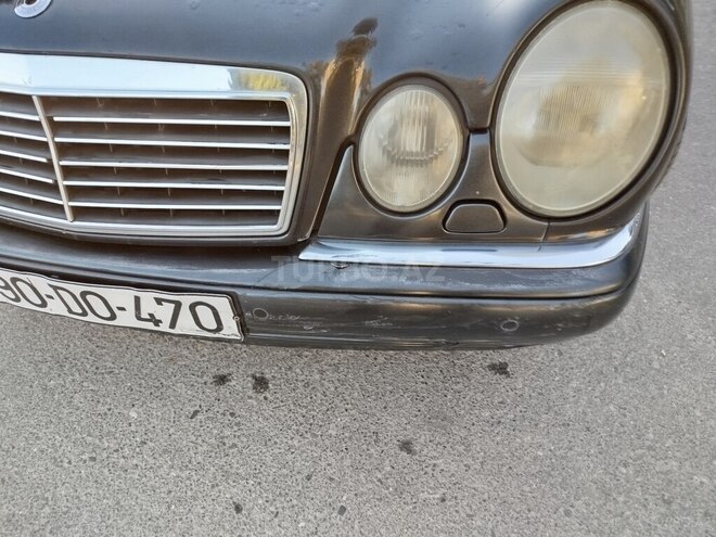 Mercedes E 240 1998, 434,000 km - 2.4 l - Bakı