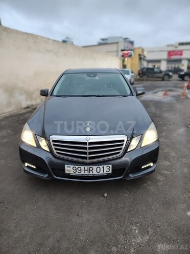 Mercedes E 200 2011, 250,000 km - 1.8 л - Bakı