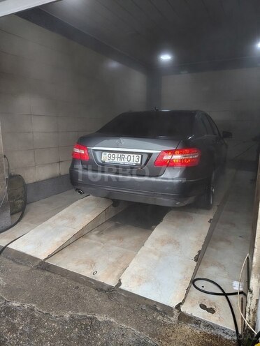 Mercedes E 200 2011, 250,000 km - 1.8 л - Bakı