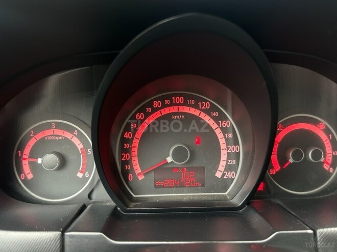 Kia  2010, 285,000 km - 1.6 l - Bakı
