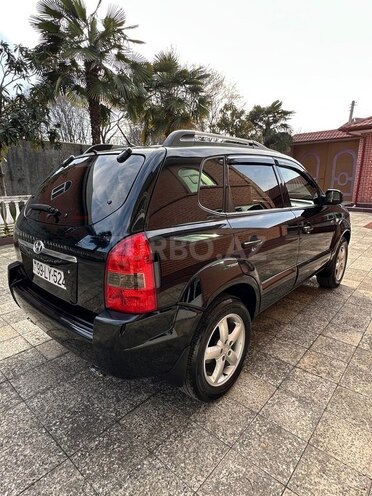 Hyundai Tucson 2008, 196,295 km - 2.0 l - Lənkəran