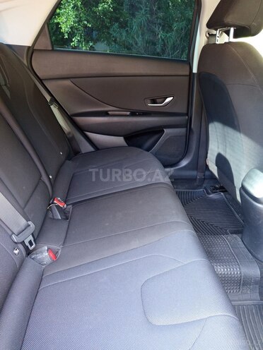 Hyundai Elantra 2021, 26,000 km - 1.6 л - Bakı