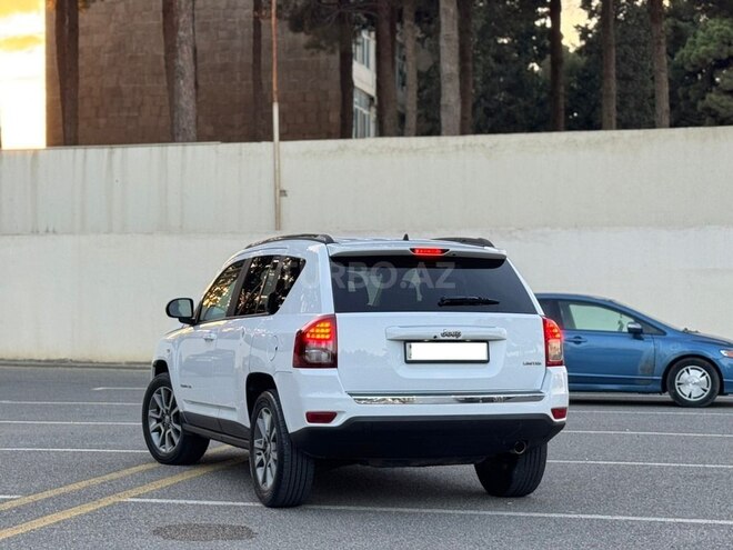 Jeep Compass 2014, 200,000 km - 2.4 l - Sumqayıt