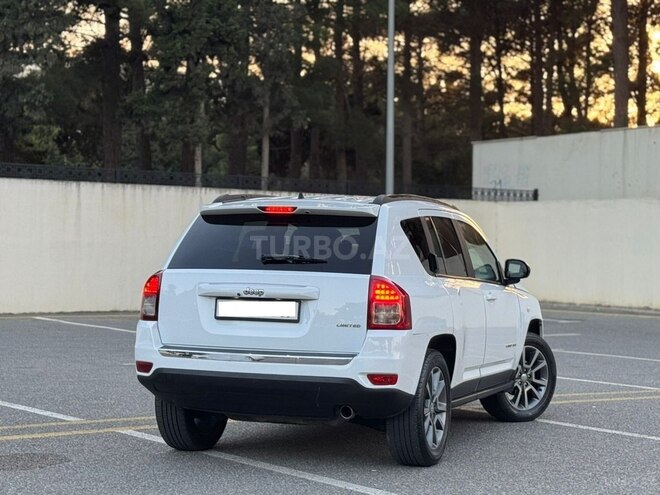 Jeep Compass 2014, 200,000 km - 2.4 l - Sumqayıt
