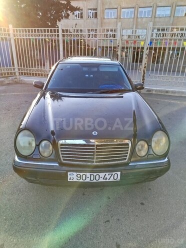 Mercedes E 240 1998, 434,000 km - 2.4 l - Bakı