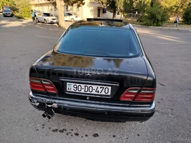 Mercedes E 240 1998, 434,000 km - 2.4 l - Bakı