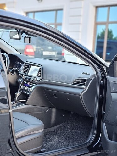 Hyundai Elantra 2020, 65,500 km - 1.6 л - Bakı