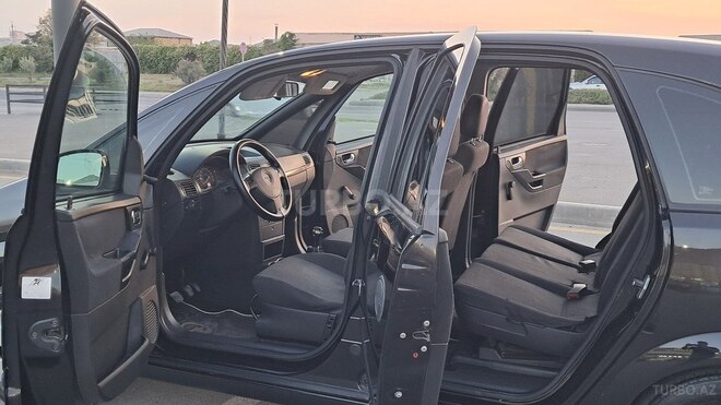Opel Meriva 2006, 275,000 km - 1.3 л - Bakı