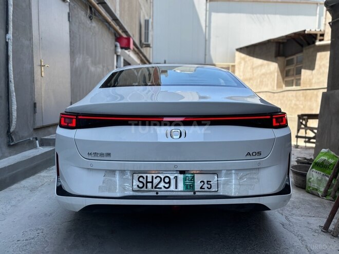 Changan Qiyuan A05 2025, 0 km - 1.5 l - Bakı