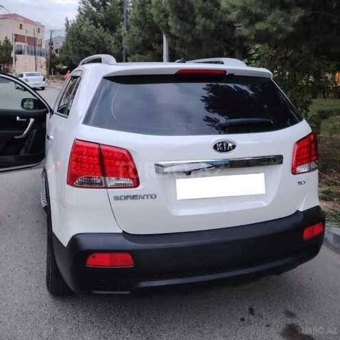 Kia Sorento 2011, 195,000 km - 2.0 л - Bakı