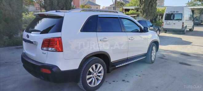 Kia Sorento 2011, 195,000 km - 2.0 л - Bakı