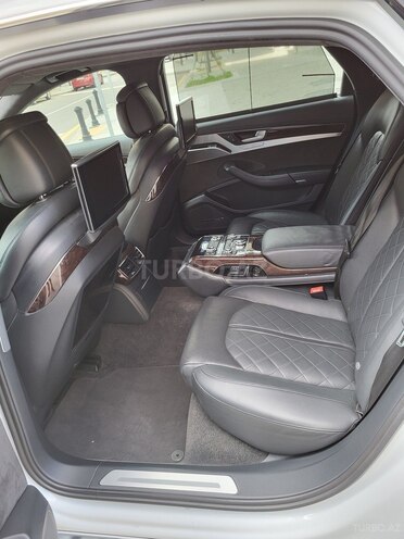 Audi A8 2013, 202,000 km - 4.0 l - Bakı