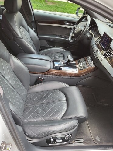 Audi A8 2013, 202,000 km - 4.0 l - Bakı