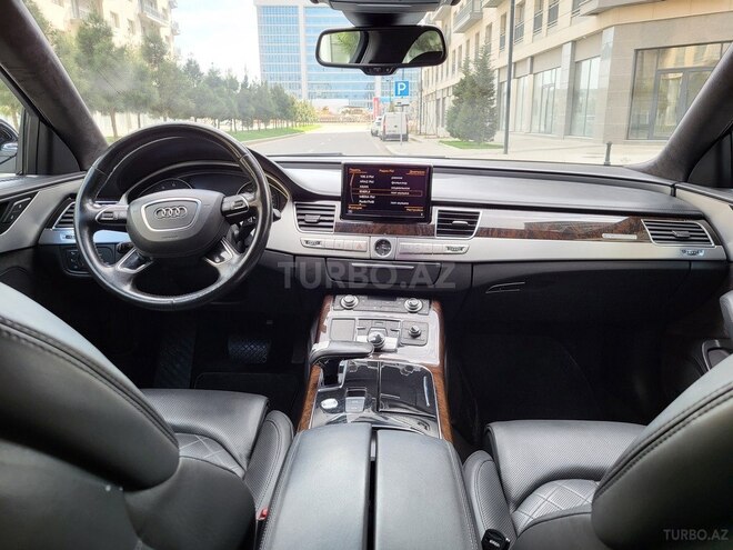 Audi A8 2013, 202,000 km - 4.0 l - Bakı