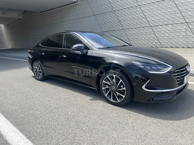 Hyundai Sonata-2