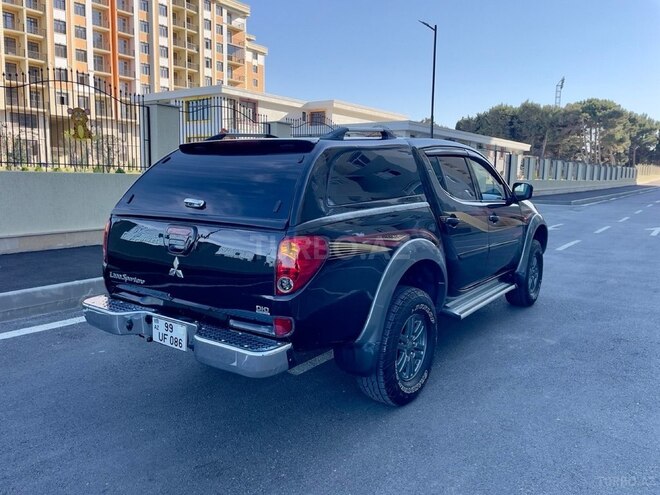 Mitsubishi L200 2008, 245,000 km - 2.5 l - Bakı