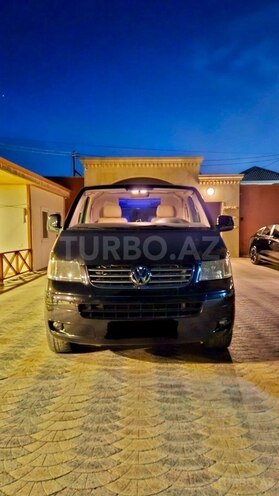 Volkswagen Multivan 2010, 97,000 km - 2.5 l - Bakı
