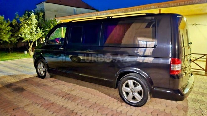 Volkswagen Multivan 2010, 97,000 km - 2.5 l - Bakı