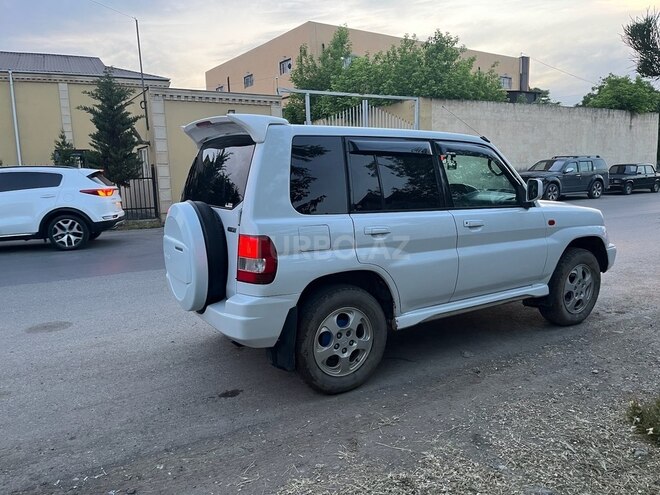 Mitsubishi Pajero io 1999, 370,000 km - 1.8 l - Quba