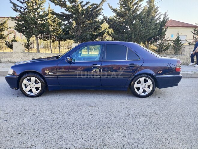 Mercedes C 200 1997, 420,000 km - 2.0 л - Bakı