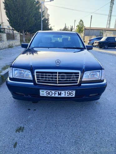 Mercedes C 200 1997, 420,000 km - 2.0 л - Bakı