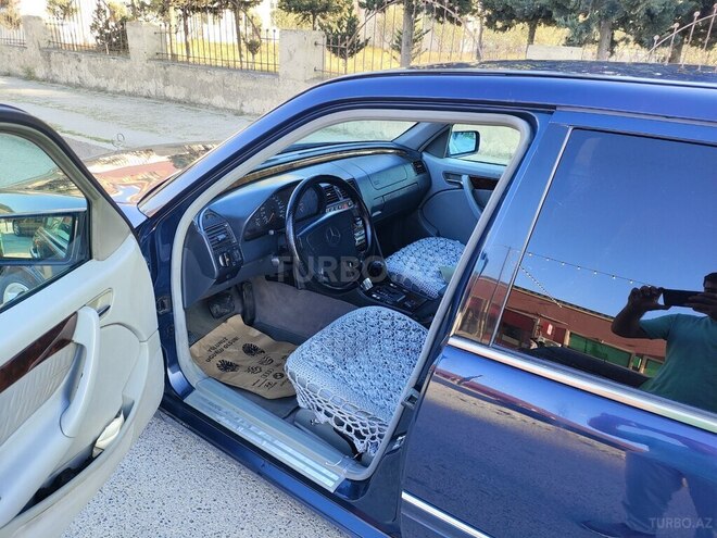 Mercedes C 200 1997, 420,000 km - 2.0 л - Bakı
