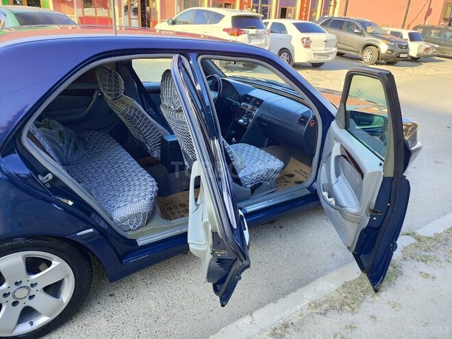 Mercedes C 200 1997, 420,000 km - 2.0 л - Bakı