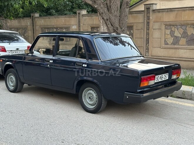 LADA (VAZ) 2107 2011, 80,000 km - 1.6 l - Salyan