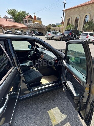 Mercedes C 180 1995, 436,000 km - 1.8 l - Bakı