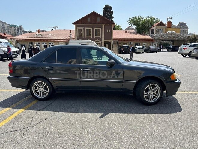 Mercedes C 180 1995, 436,000 km - 1.8 l - Bakı