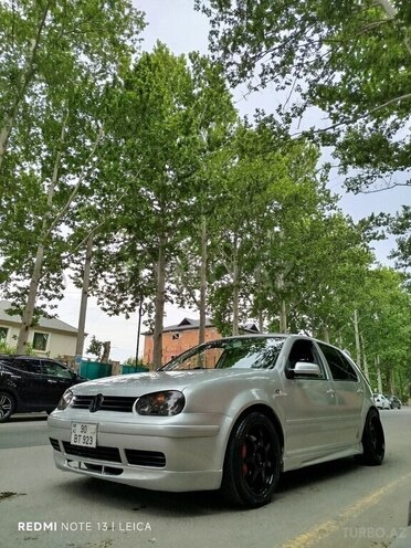 Volkswagen Golf 2001, 294,000 km - 2.0 l - Mingəçevir
